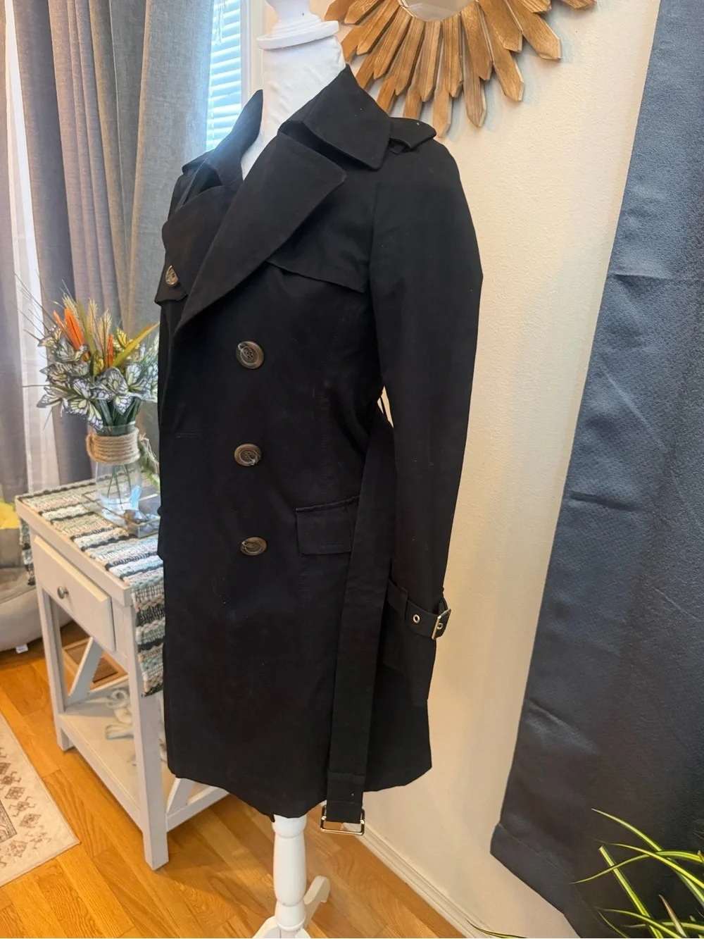 Burberry Black Double-Breasted Trench Coat - Picture 3 of 7